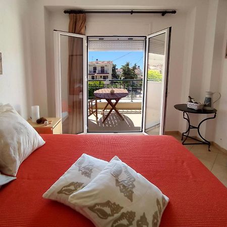 Seaside Villa Clio Нікіті Екстер'єр фото